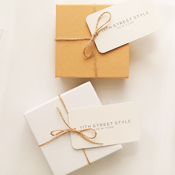 SoldOut11thStreet - Picture 8 of 8